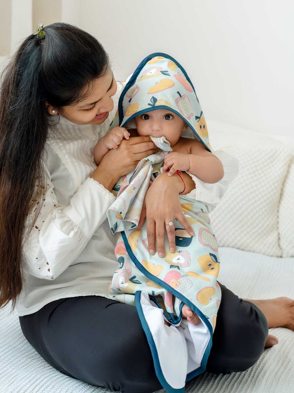 bamboo blanket & hooded towel set